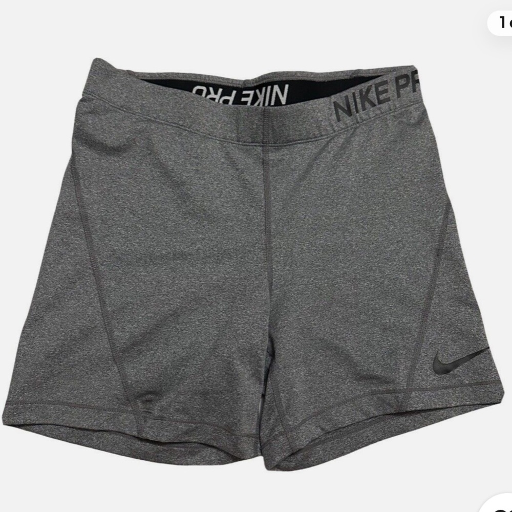 Nike Pro Dri-Fit Compression Shorts
Women's Grey